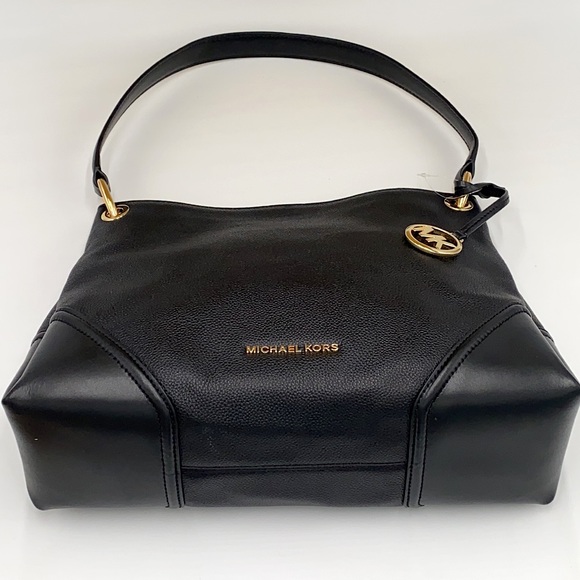 MICHAEL KORS BLACK NICOLE MD PEBBLE SHOULDER BAG - Picture 12 of 16